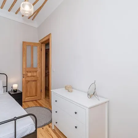 Apartment Comelivego Besiktas 2 *